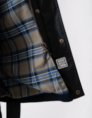 Thumbnail 5 of 7