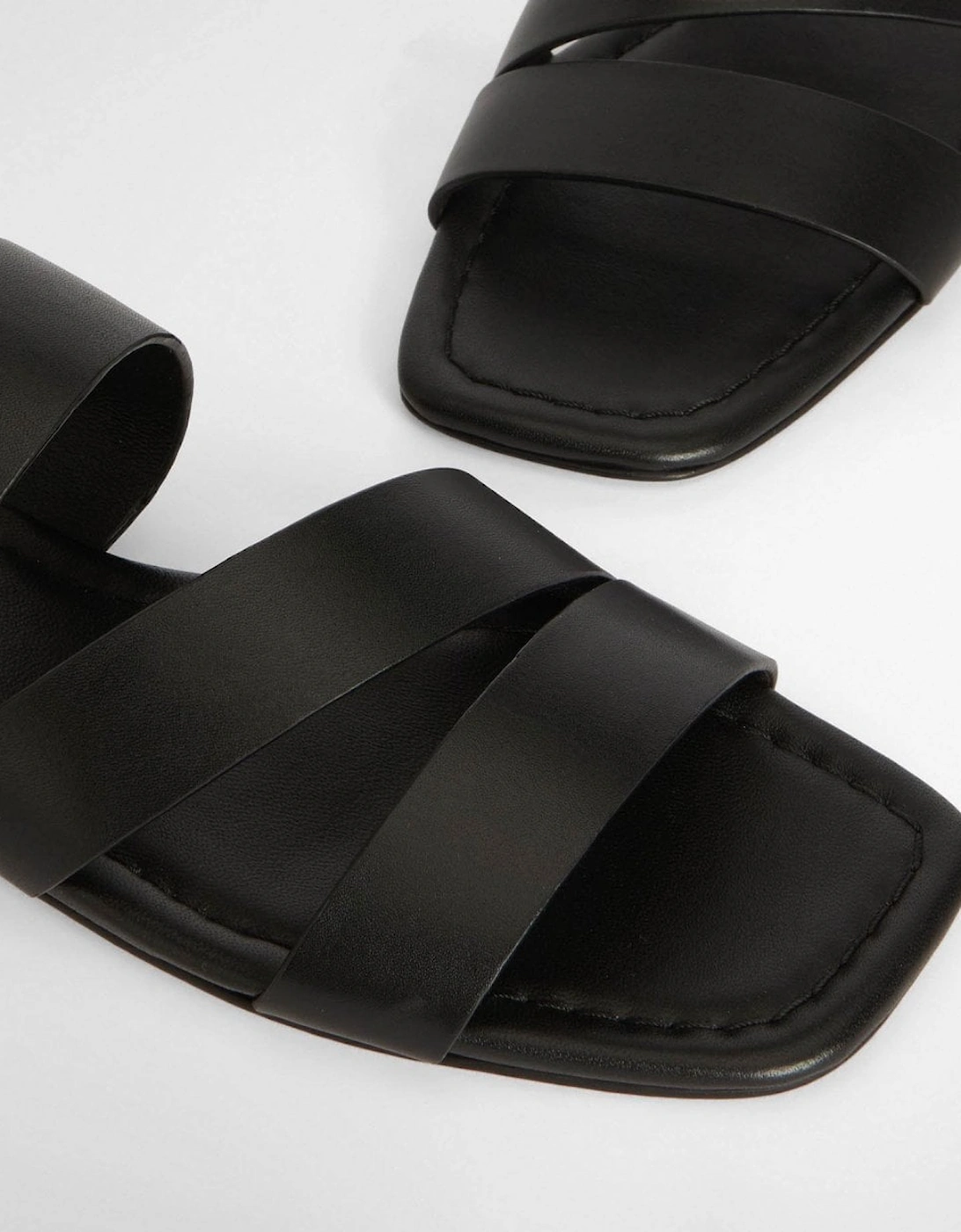 Penelope Womens Sandals