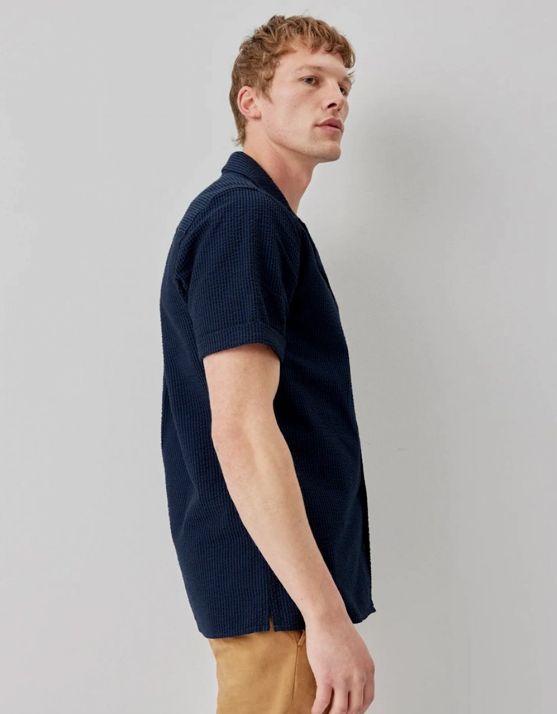 Ravenshead Mens Cotton Seersucker Short Sleeved Shirt