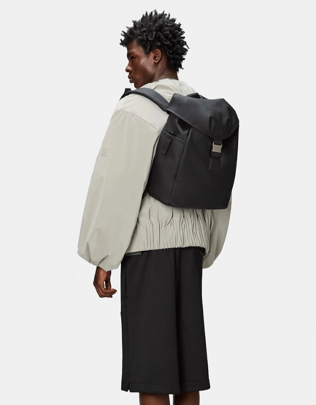 Valera Bucket Backpack - 01 Black