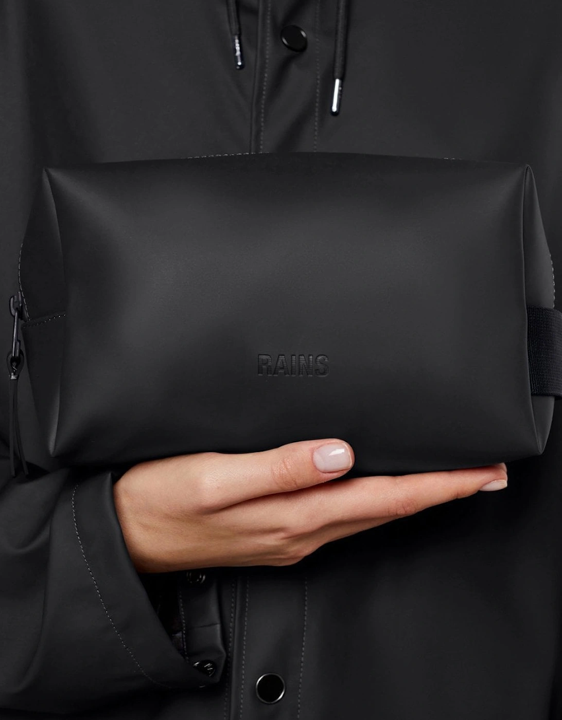 Wash Bag Small - 01 Black