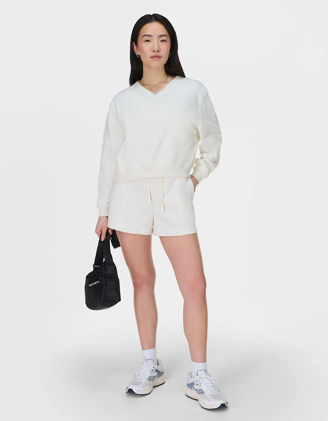 Womens Training Revive Crop V Neck - White