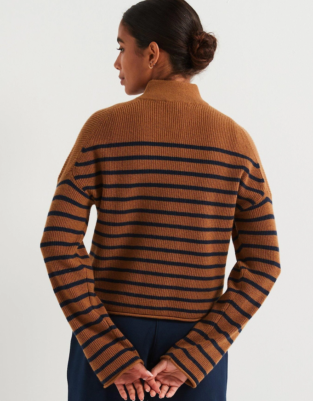 Long Sleeve Striped Knitted Jumper - Brown