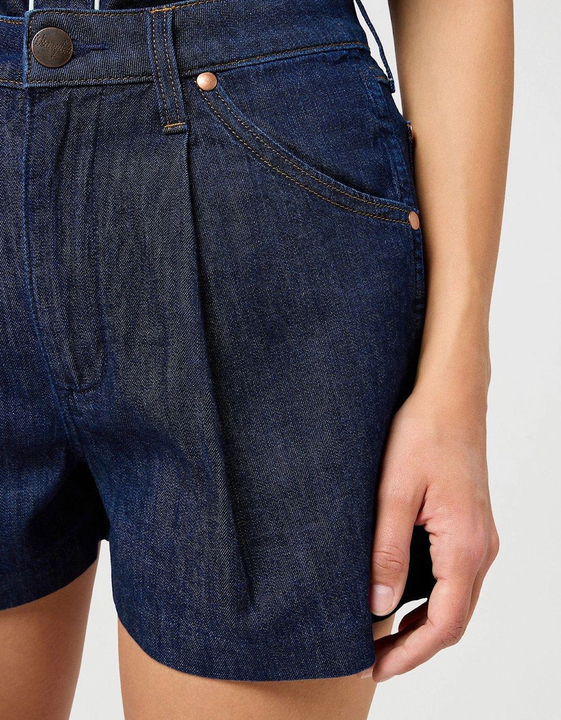 Pleated Denim Shorts - Black