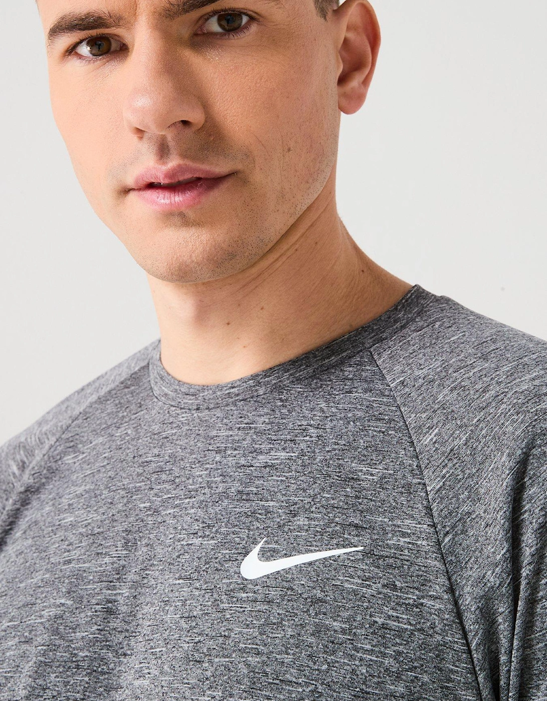 Mens Heather Long Sleeve Hydroguard-black