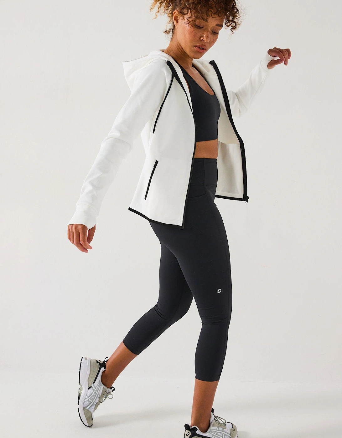 Womens Training Chill Zip Hoodie - White
