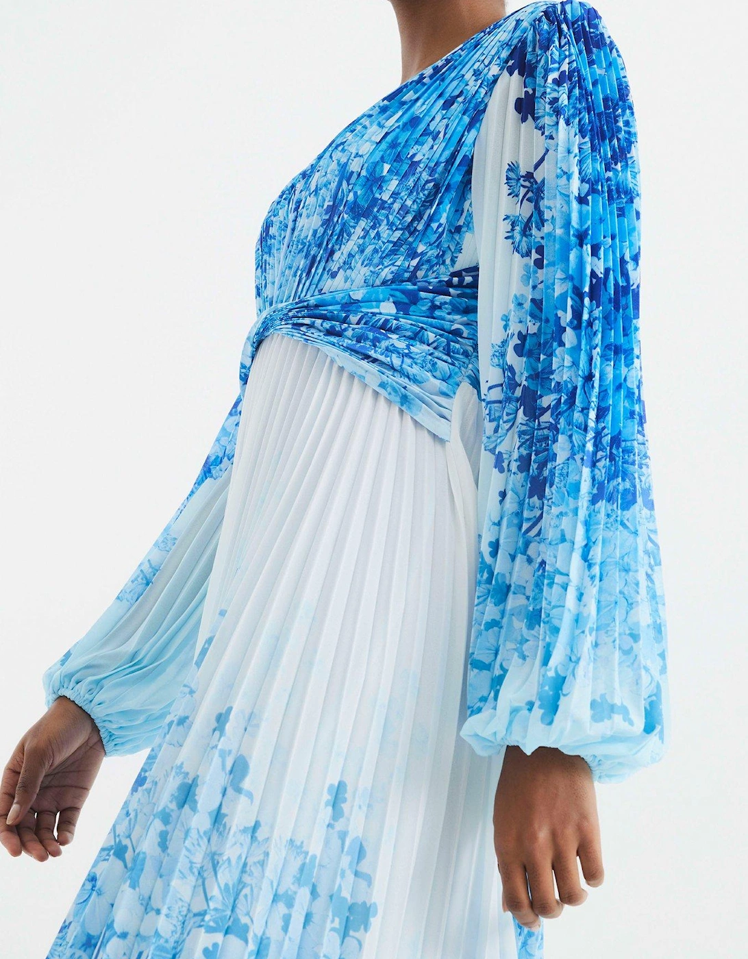 Plisse Twist Dress - Blue