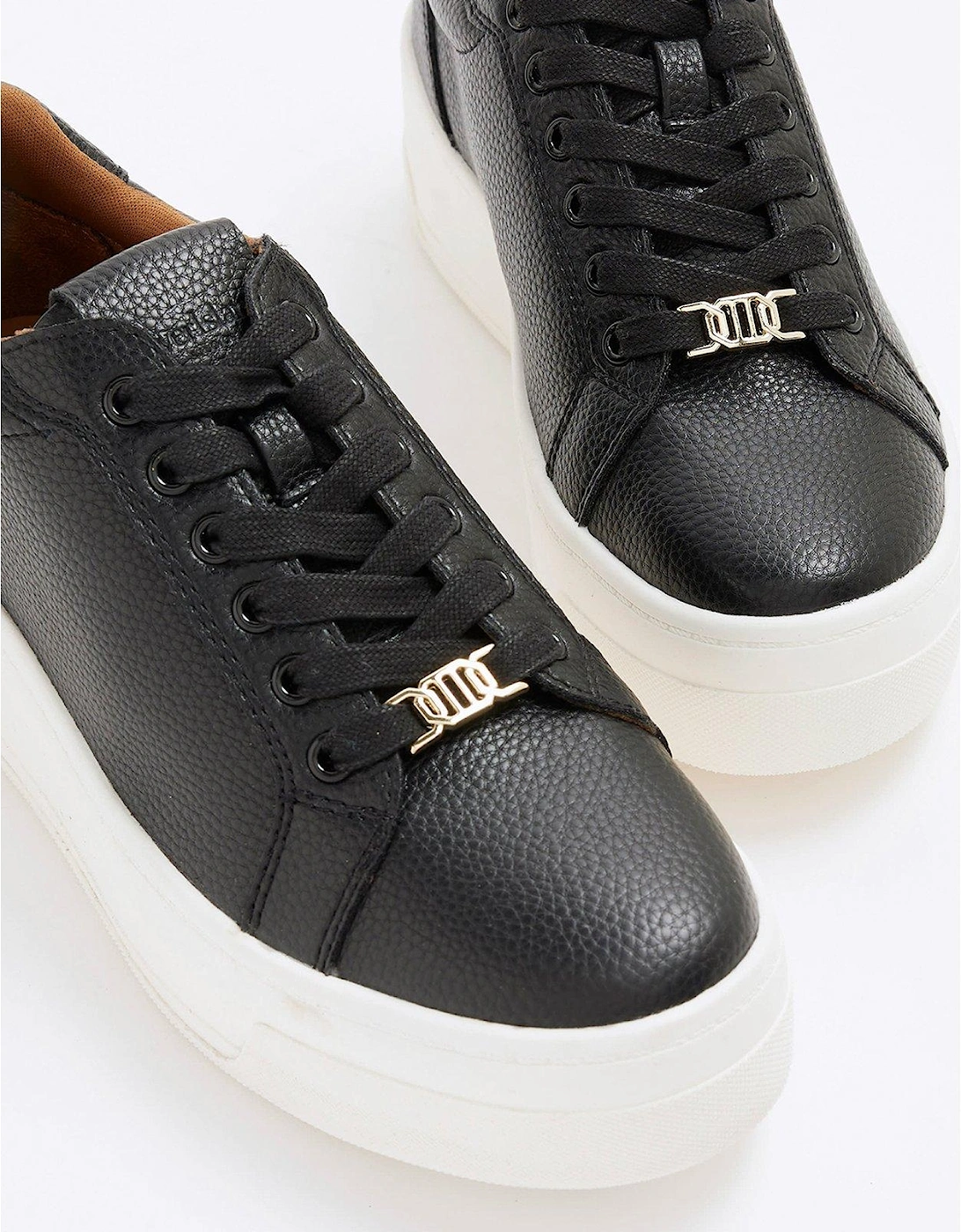 Heatseal Lace Up Trainer - Black