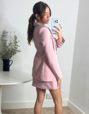 Thumbnail 2 of 4