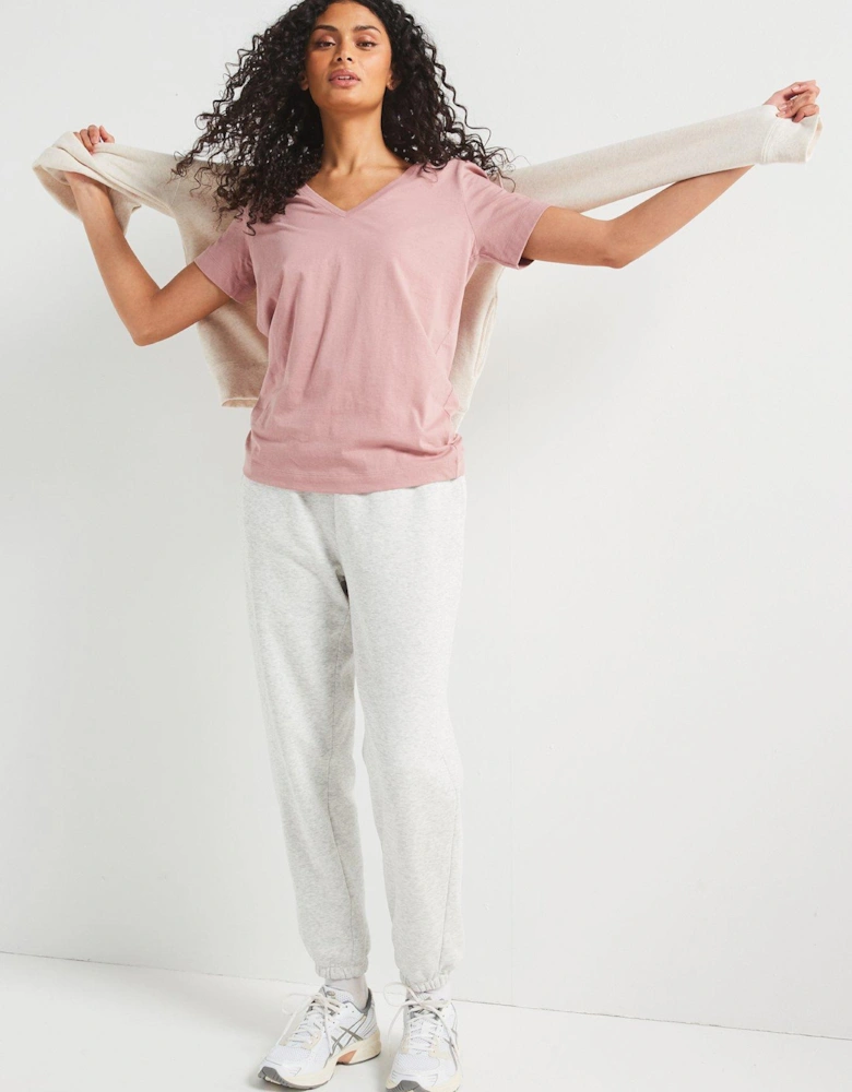 The Essential V Neck T-Shirt - Pink