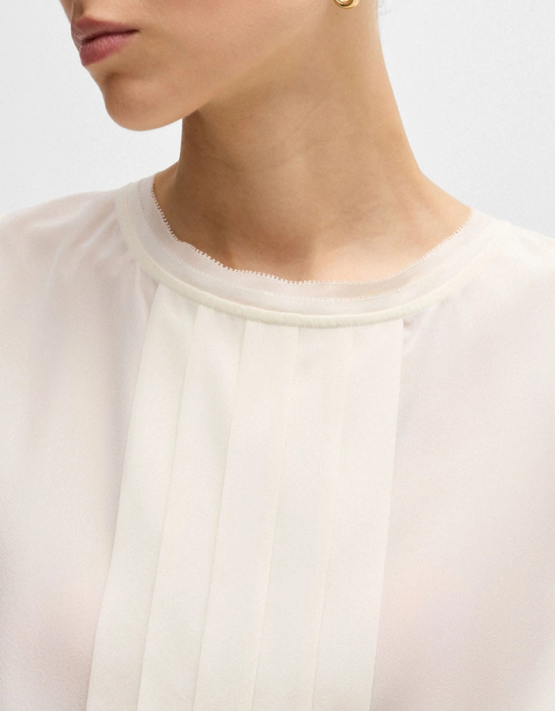 Bemiula Pleat-Front Sleeveless Blouse