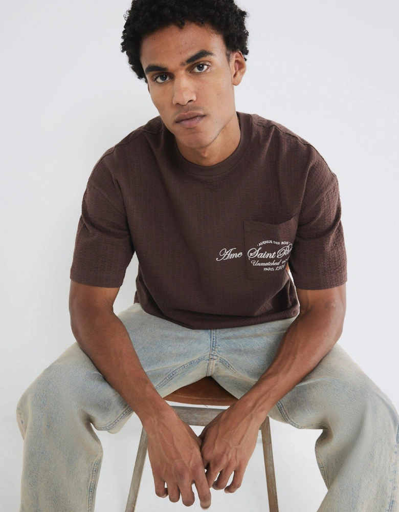 Boxy Fit Seersucker Pocket Detail T-Shirt - Brown