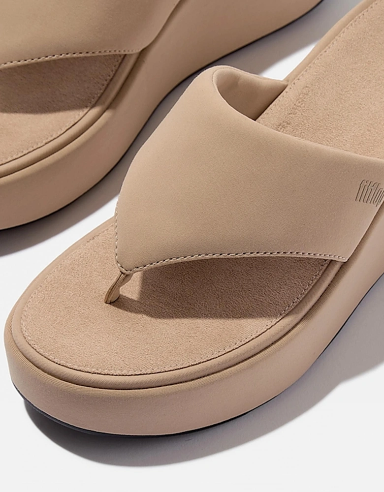 PlatFForms Womens Wedge Toe-Post Sandals
