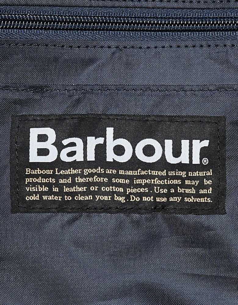 Essential Unisex Wax Holdall