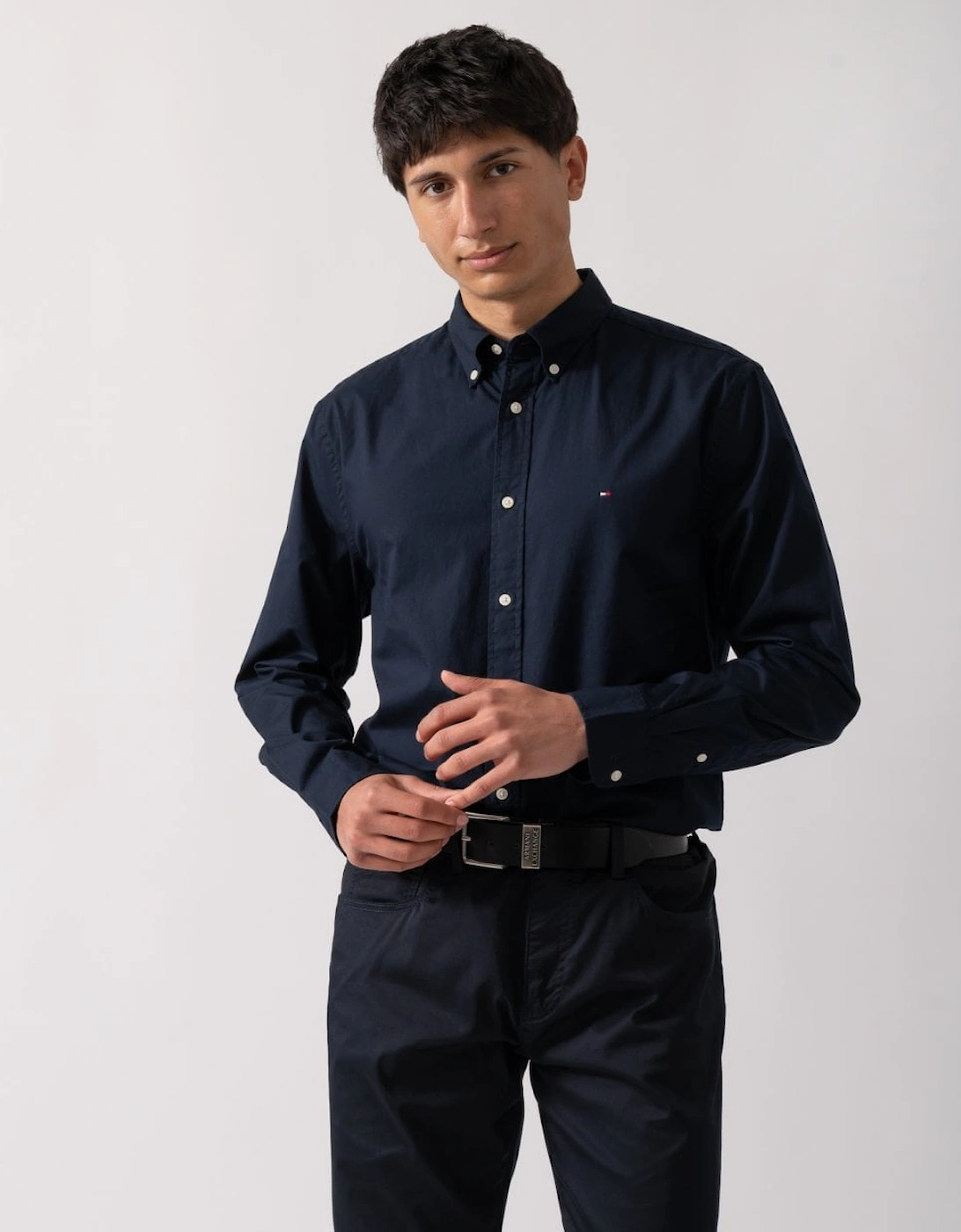 Tommy Hilfiger Men's Blue/Black Core Flex Poplin Long Sleeve Shirt - Desert Sky - Size 40/Regular