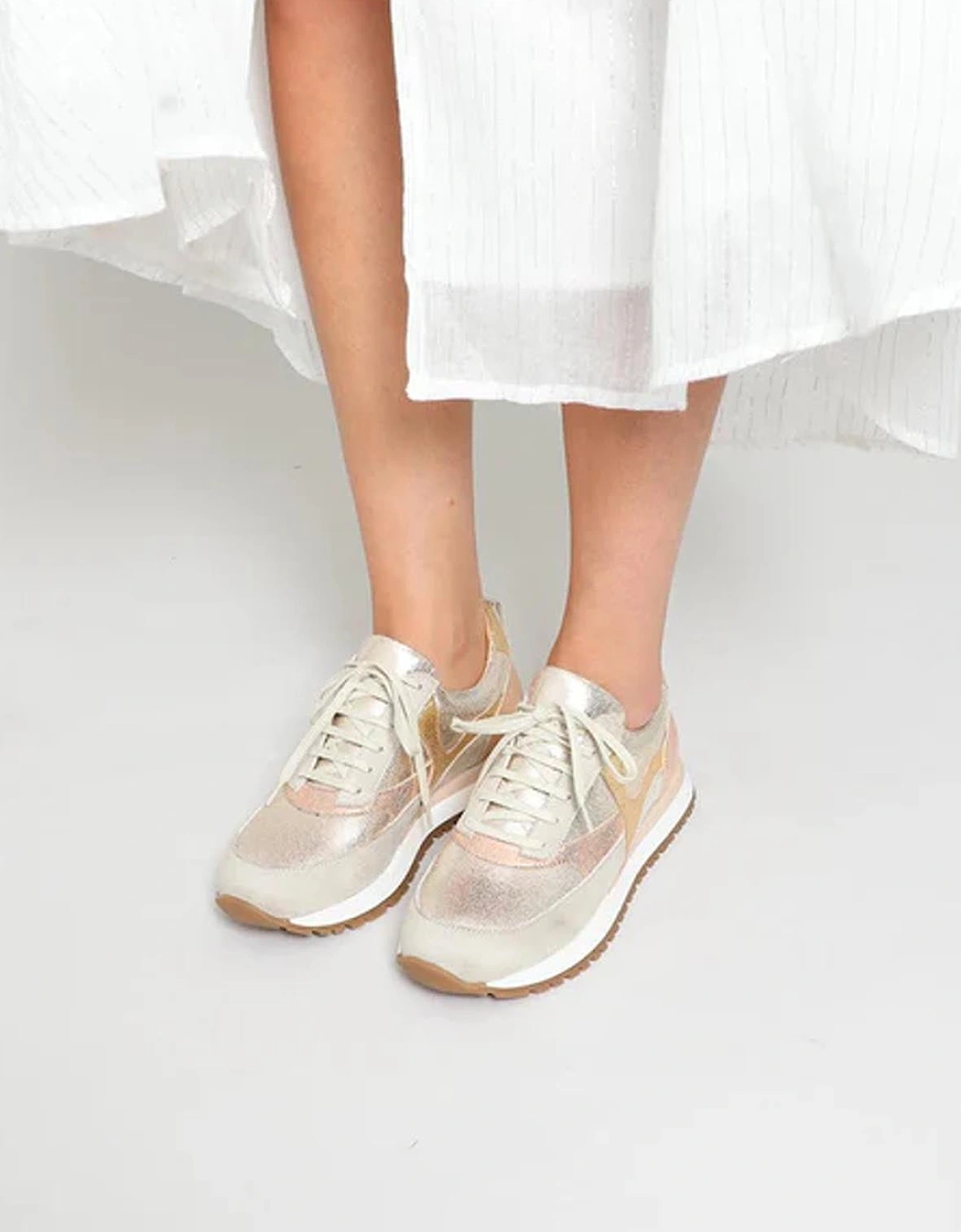 Cinda Vegan Metallic Trainers