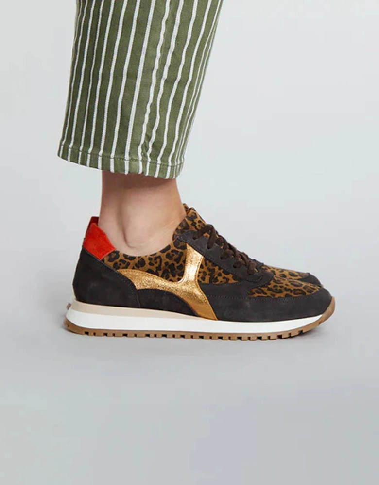Cinda Leopard Trainers