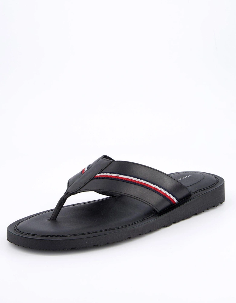 Core Toe Post Sandals - Black