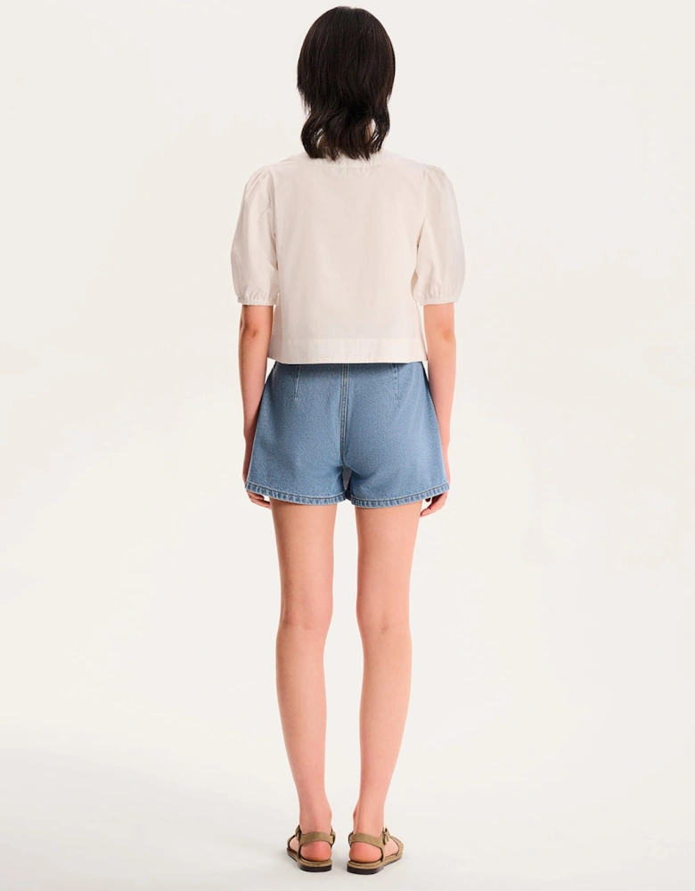 Parker Short  in Light Wash