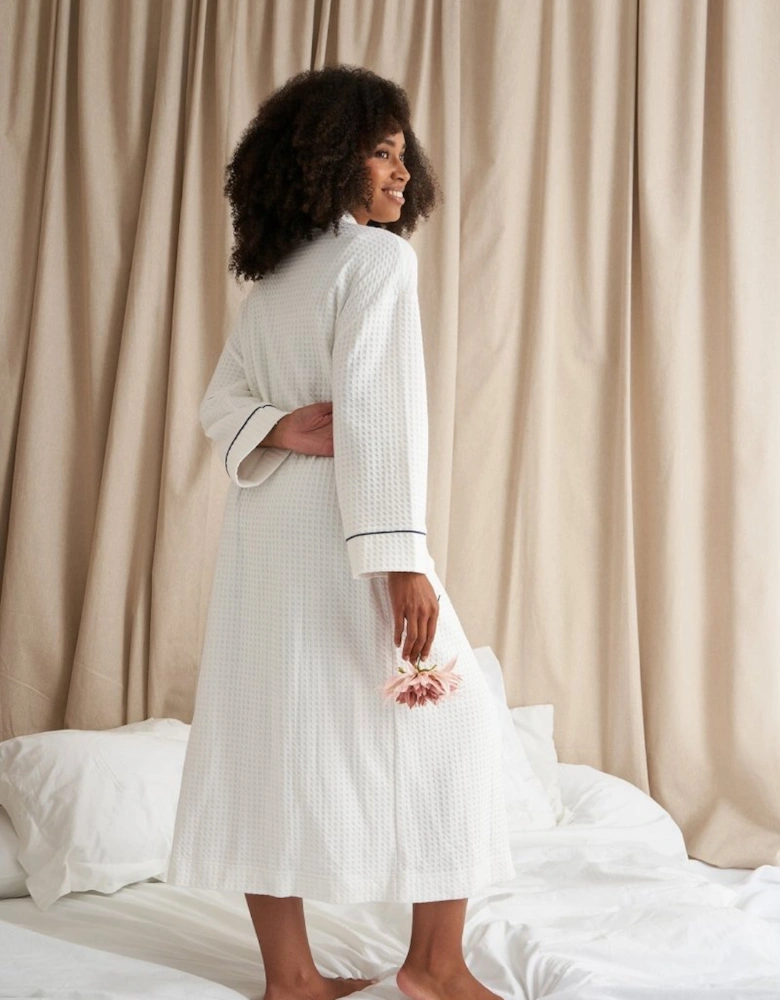 Luxury Suite Waffle Robe in White