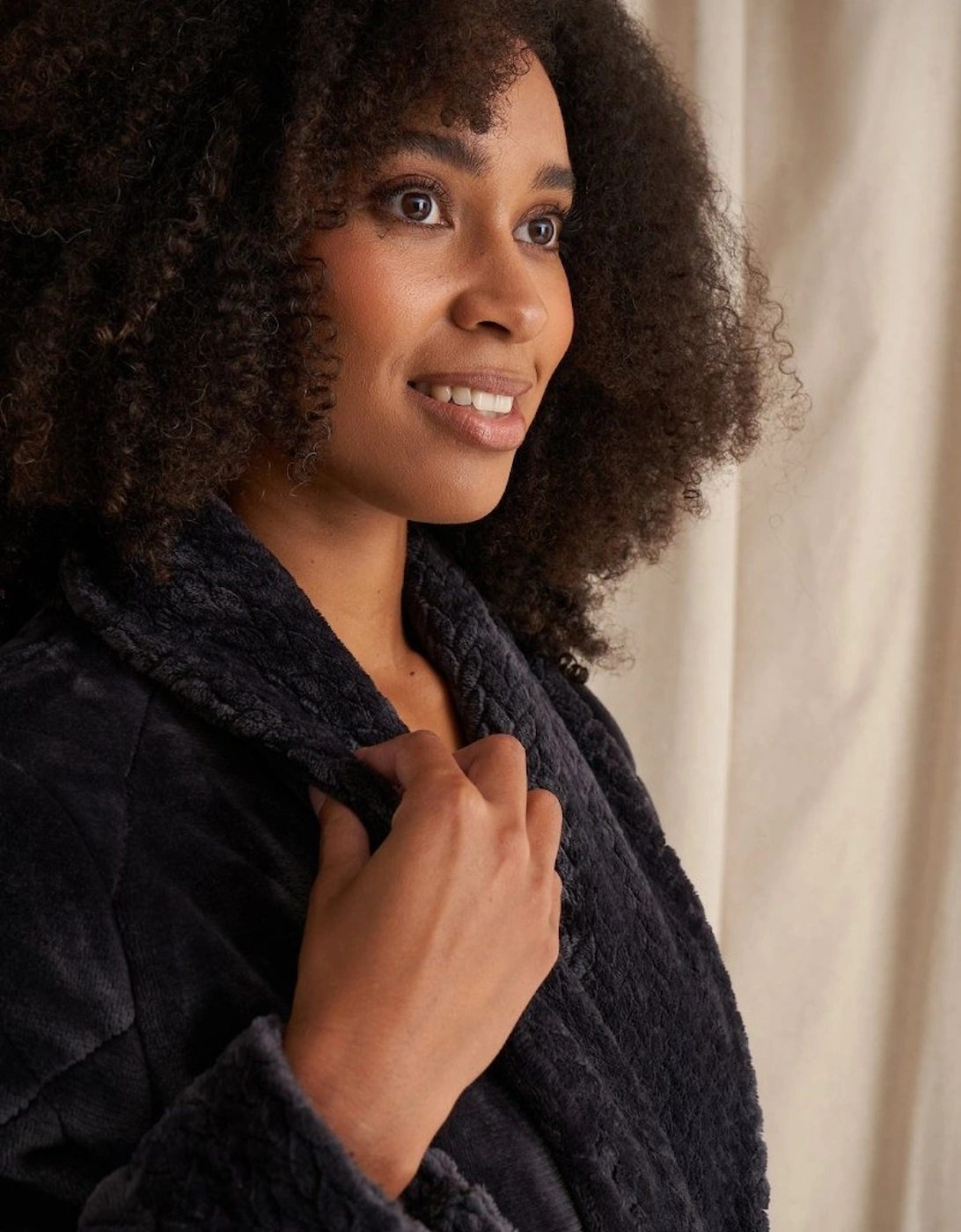 Quilted Velour Robe in Raven