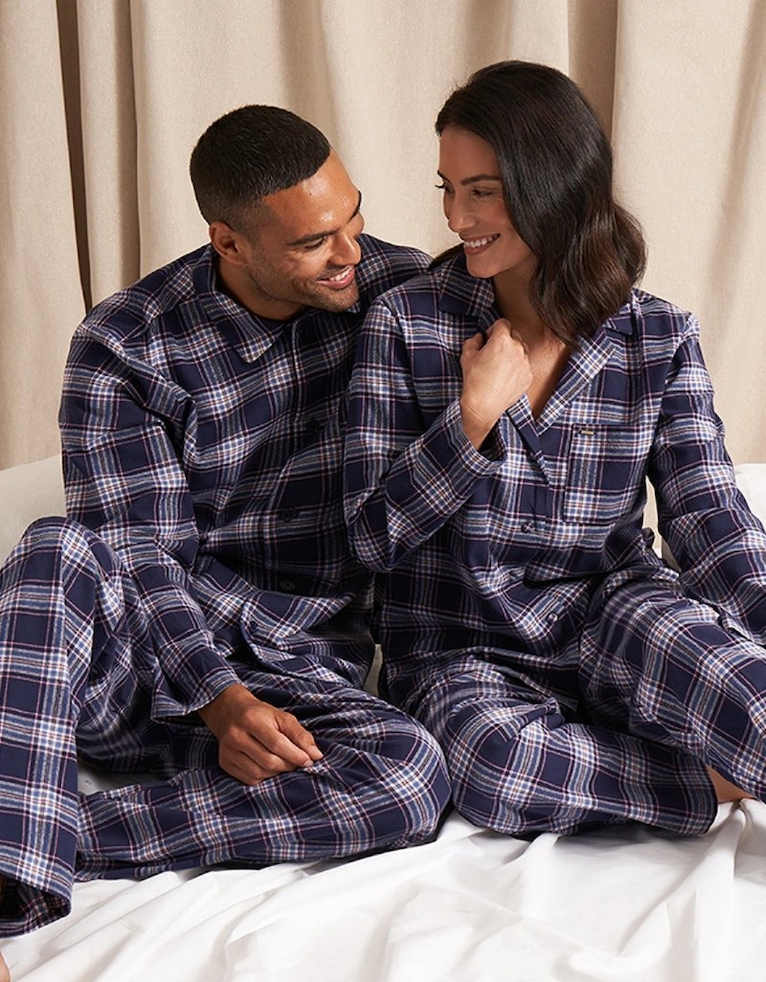 Plaid Pyjamas in Midnight