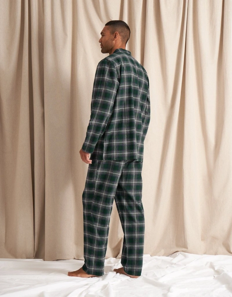Plaid Pyjama Set in Green