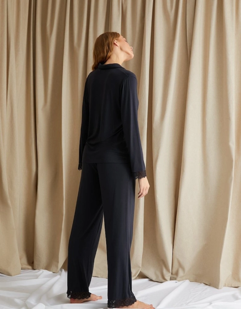 Bamboo Lace Pyjama Set in Raven