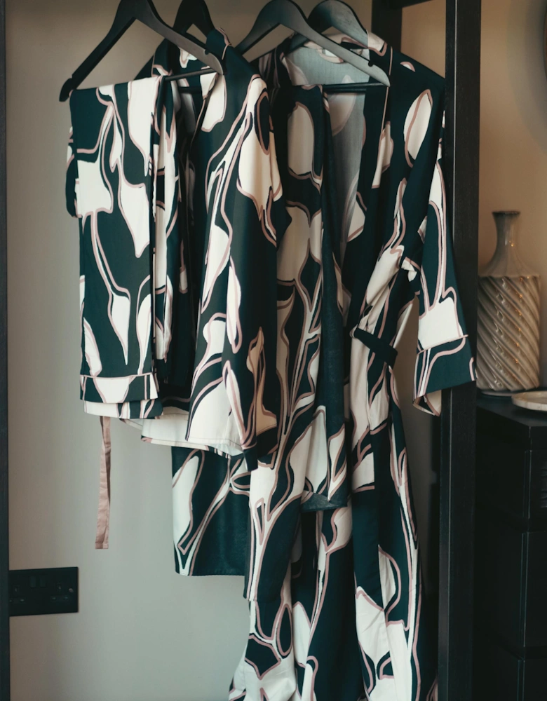 Wildflower Robe