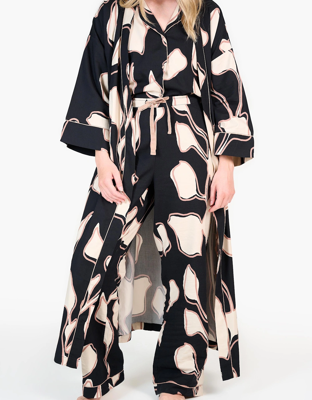 Wildflower Robe