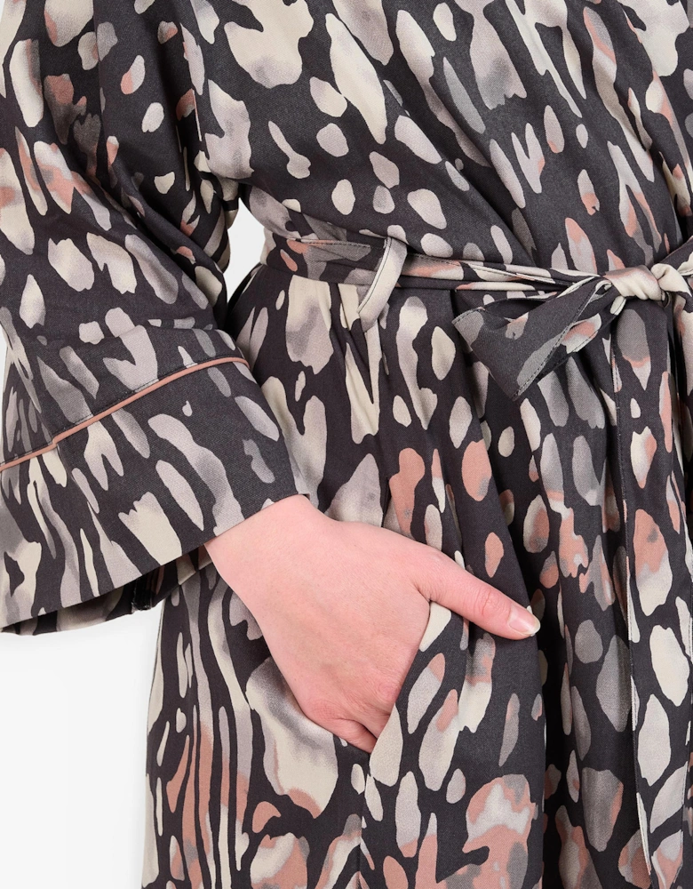 Hush Robe