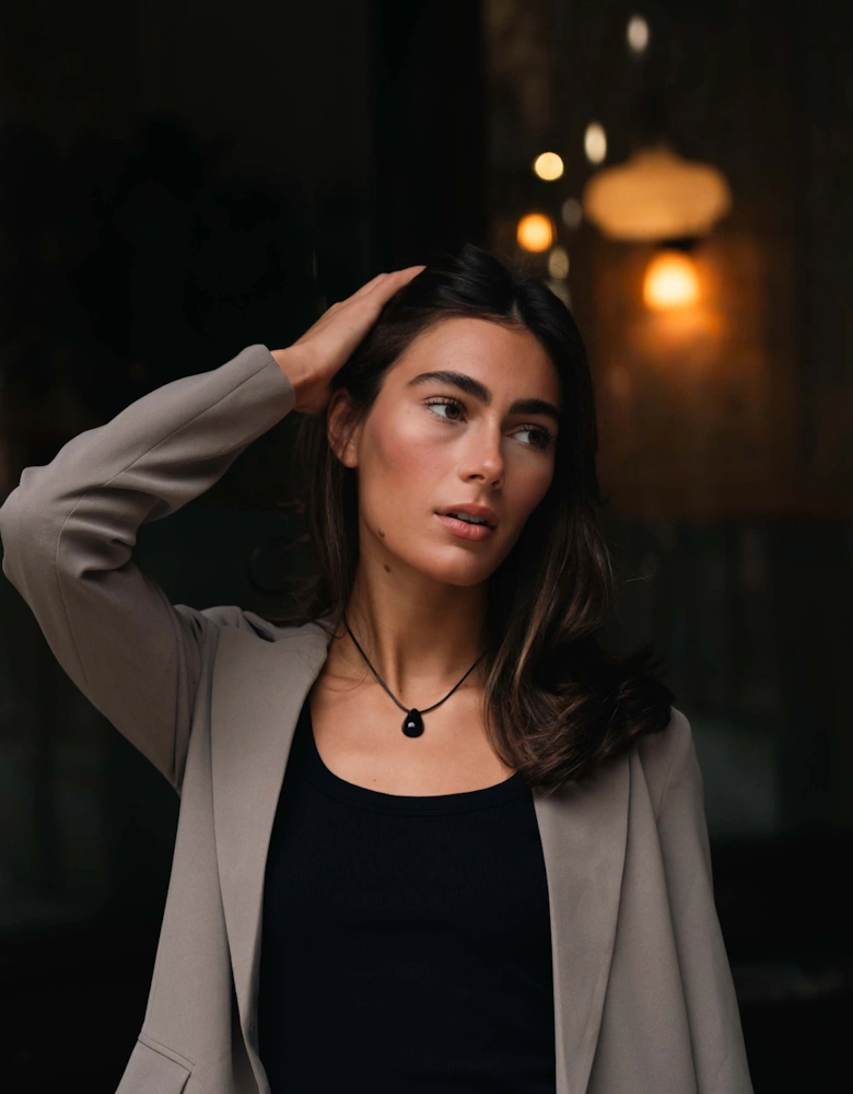 Hush Necklace Black Enamel