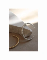 Thumbnail 6 of 7