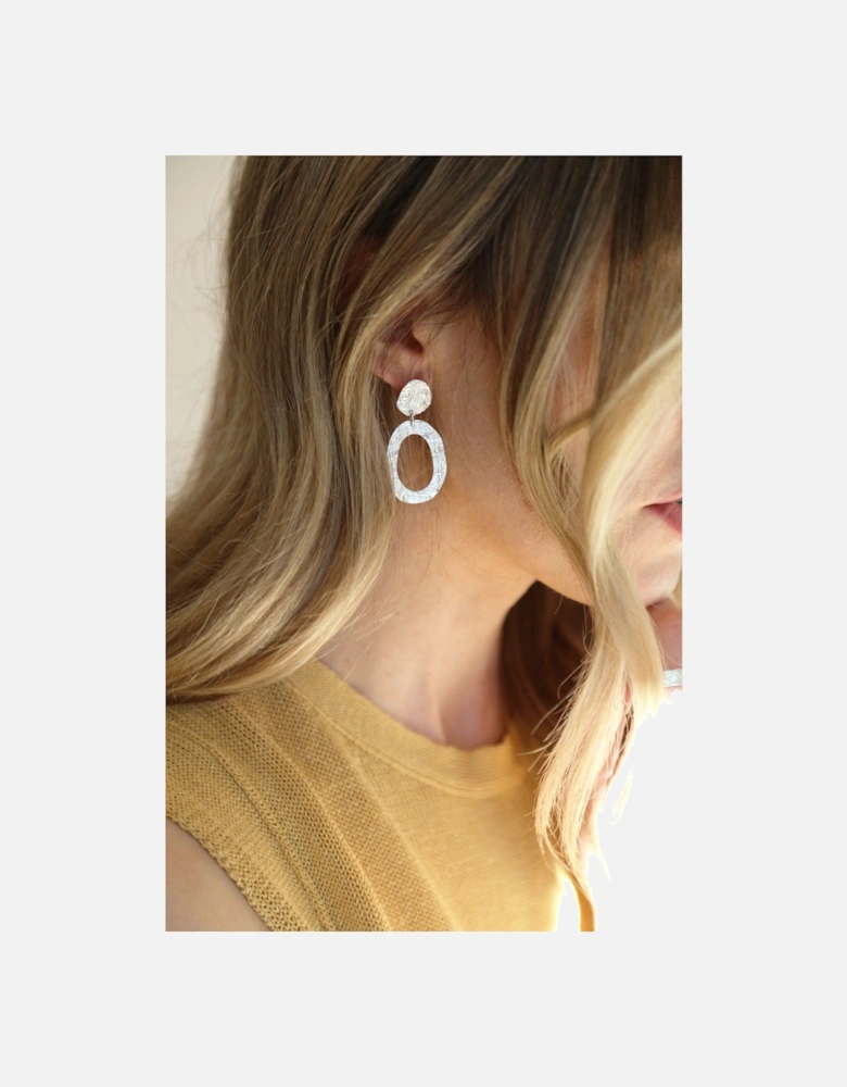 Stay Earrings