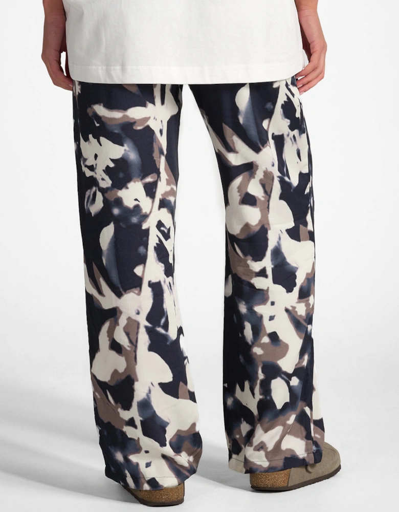 True Trousers
