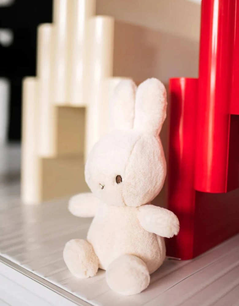 Bon Ton Toys Miffy Cozy Cream In Gift Box 23cm