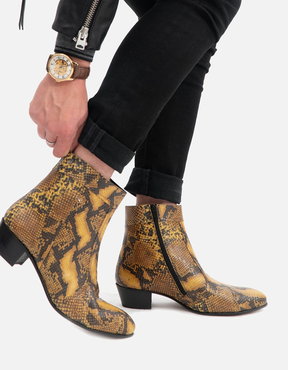 EMMANUEL Mens Snakeprint Leather Cuban Heel Boots Amarillo