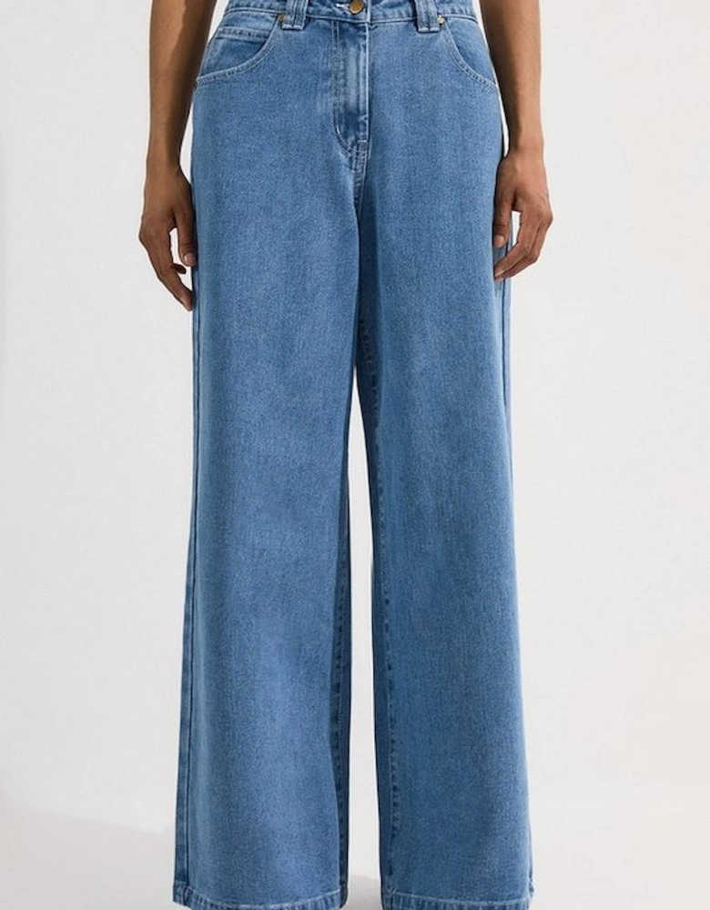 Lichen Denim Soft Wash Relaxed Straight Leg Jean