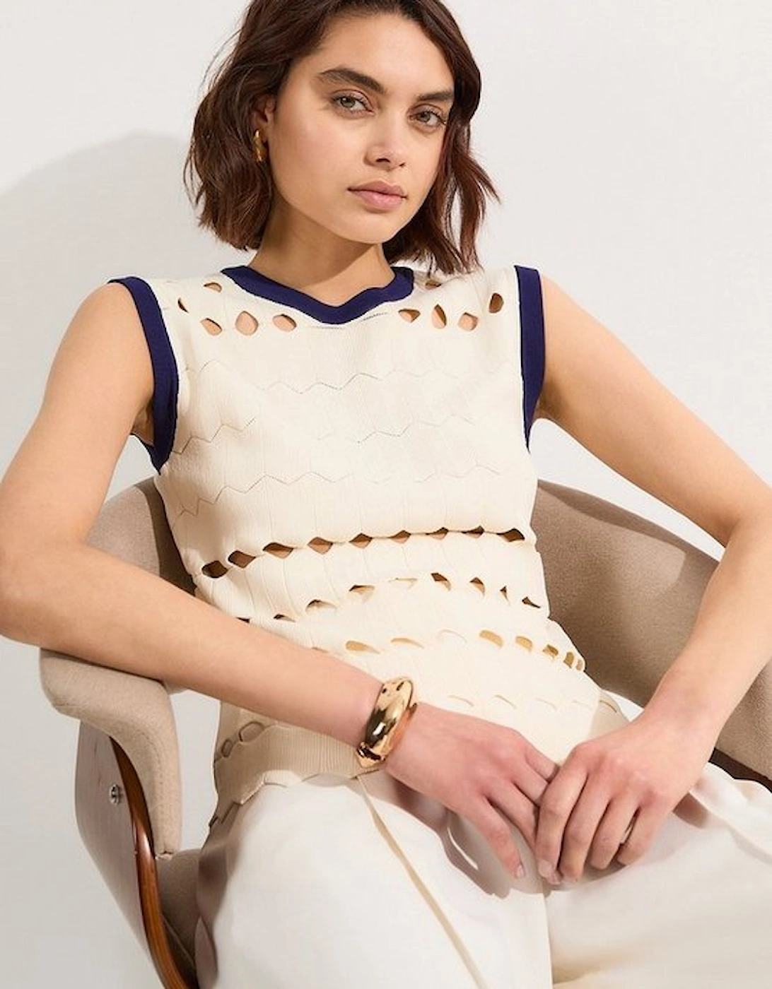Diamond Cut Knit Vest, 5 of 4
