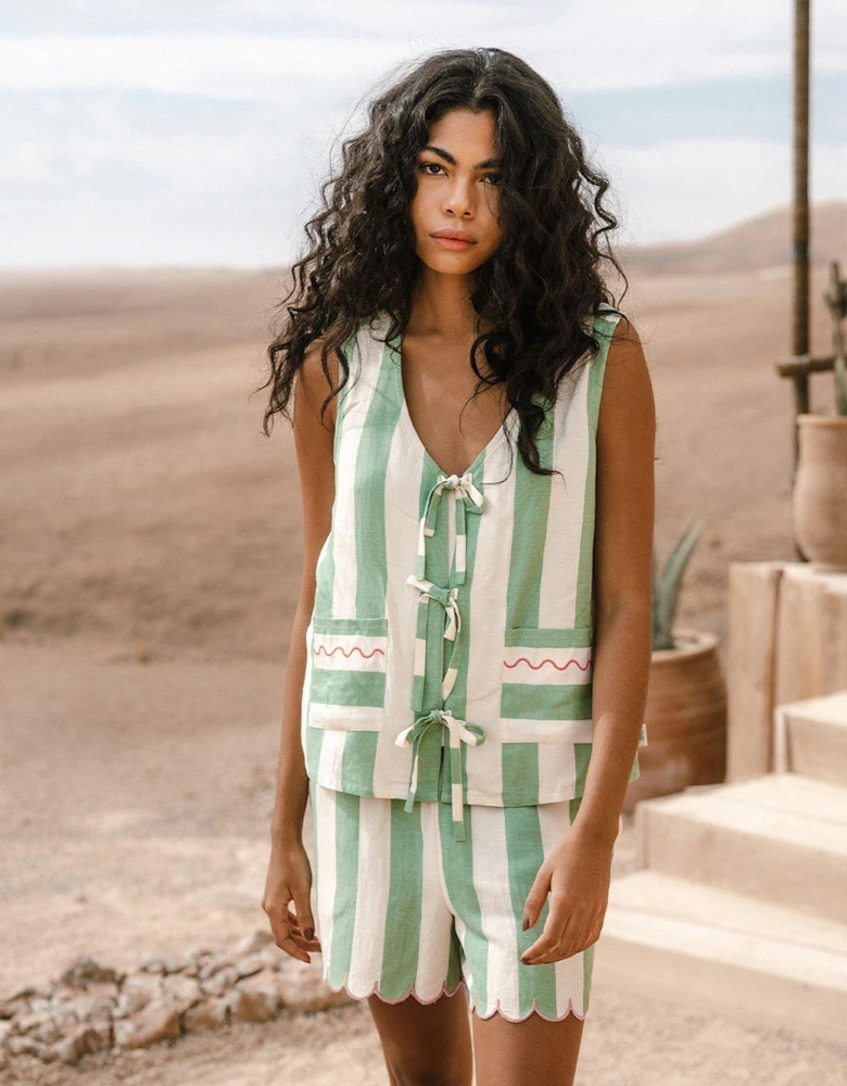 Tie Front Top With Front Pockets And Scallop ShortsSTRIPE