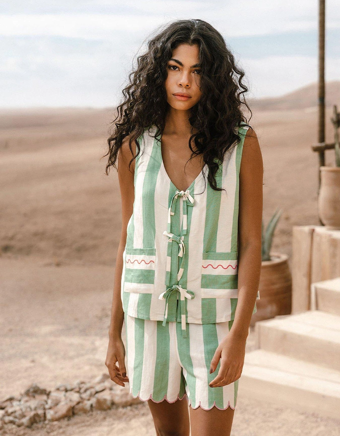 Tie Front Top With Front Pockets And Scallop ShortsSTRIPE, 2 of 1