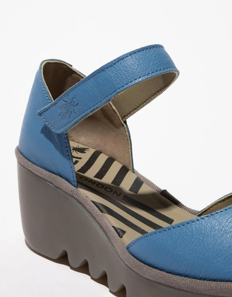 Biso Round Toe Wedge Shoe - Blue