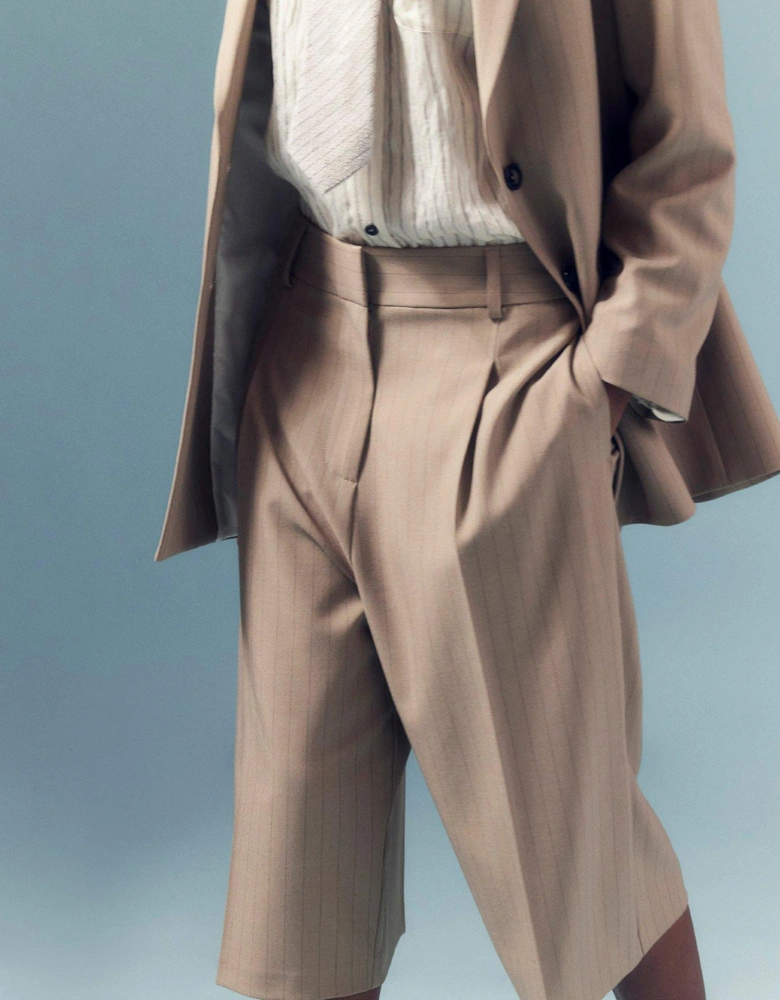 Tailored Shorts - Beige