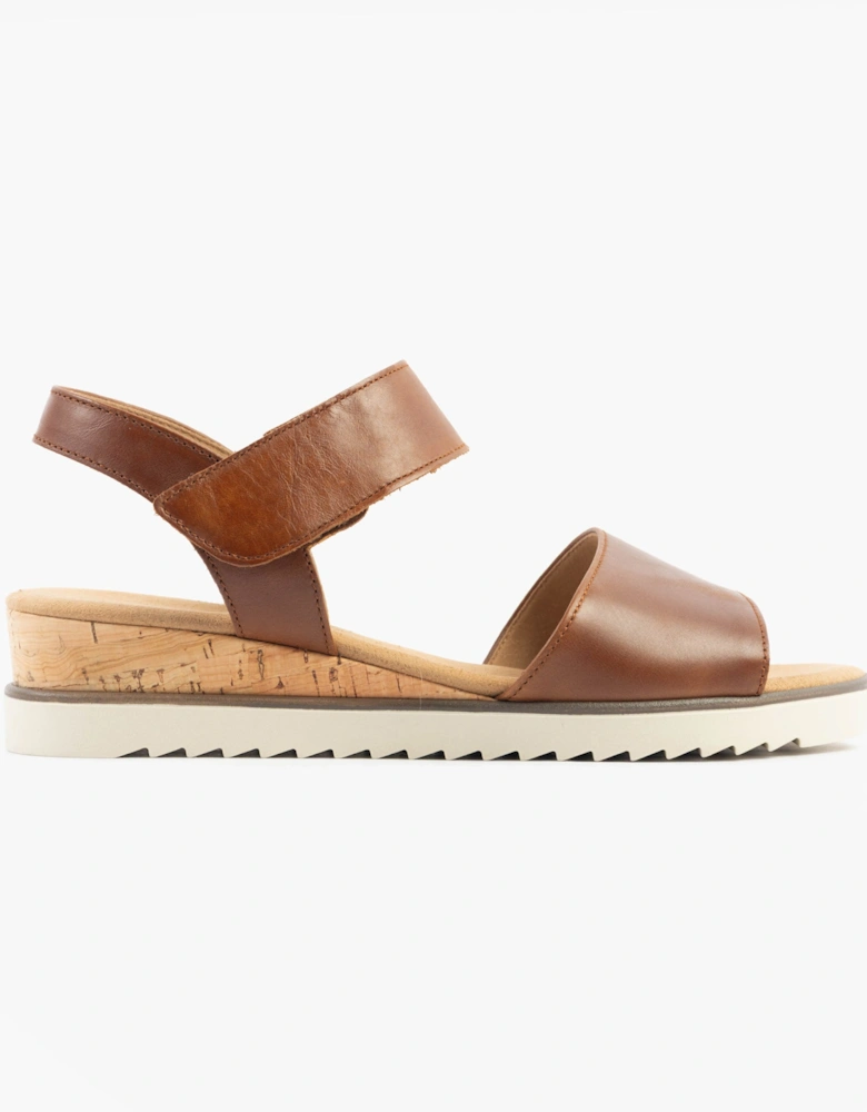 RAYNOR Womens Sandals Camel