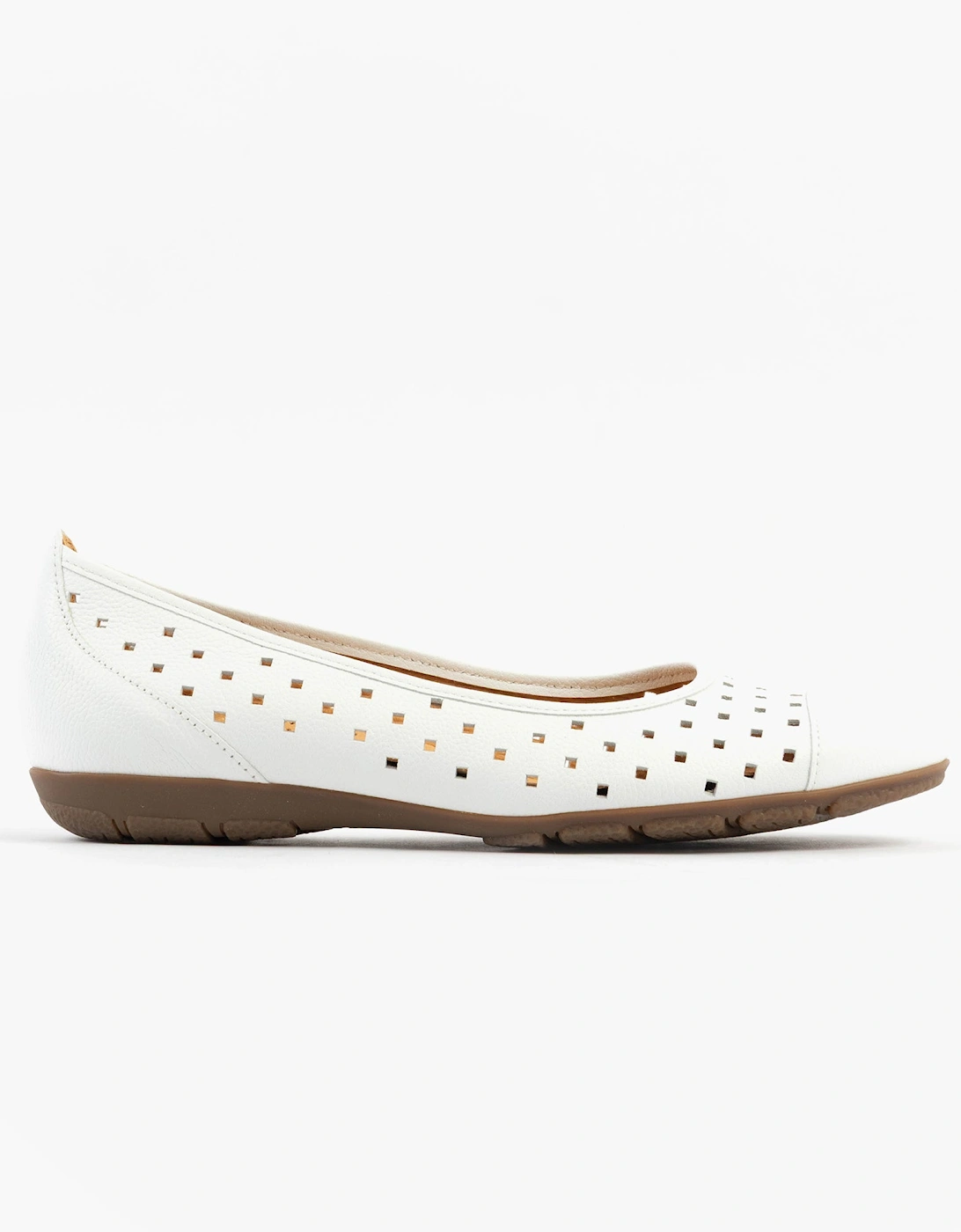 RUFFLE Womens Shoes White, 7 of 6