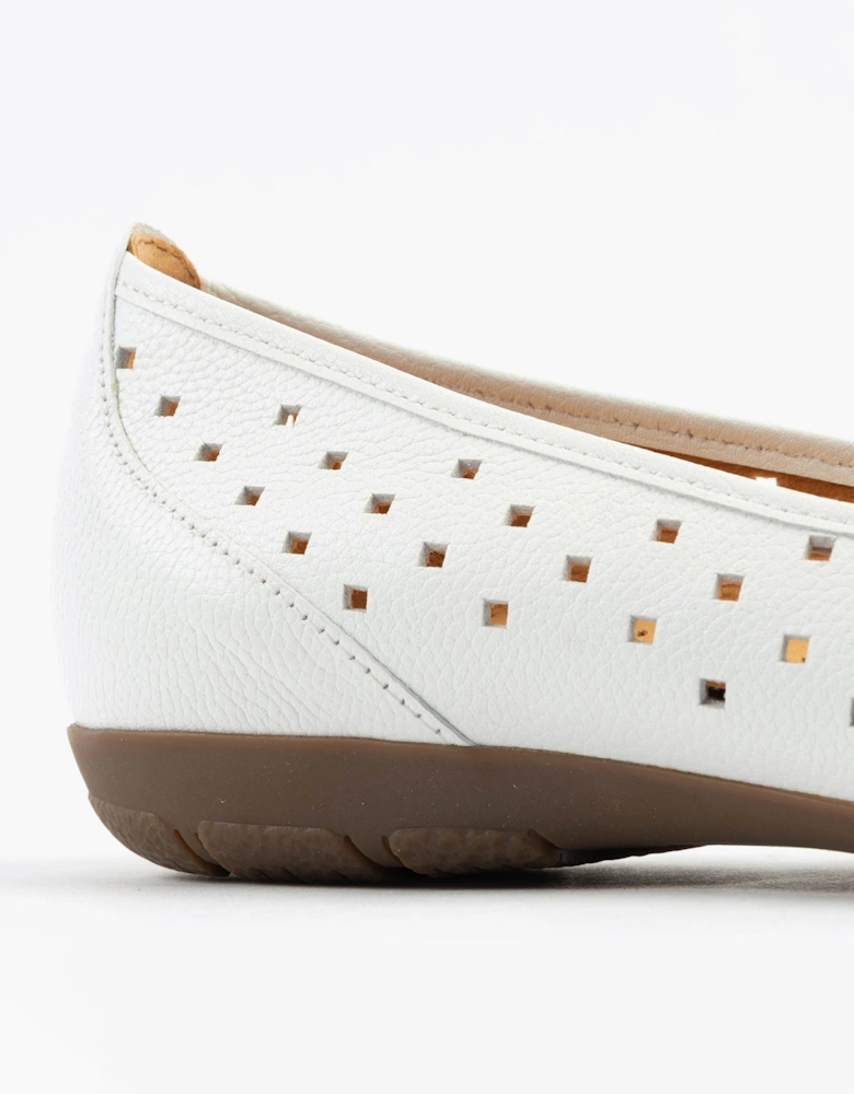 RUFFLE Womens Shoes White