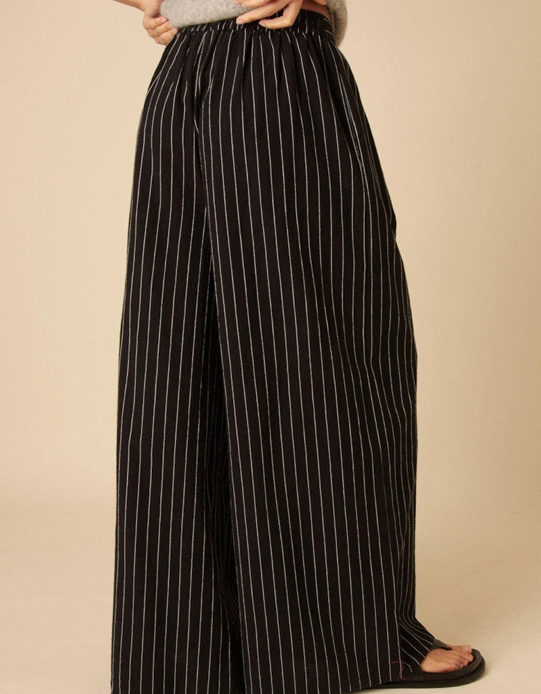 Jerrow Trousers - Black