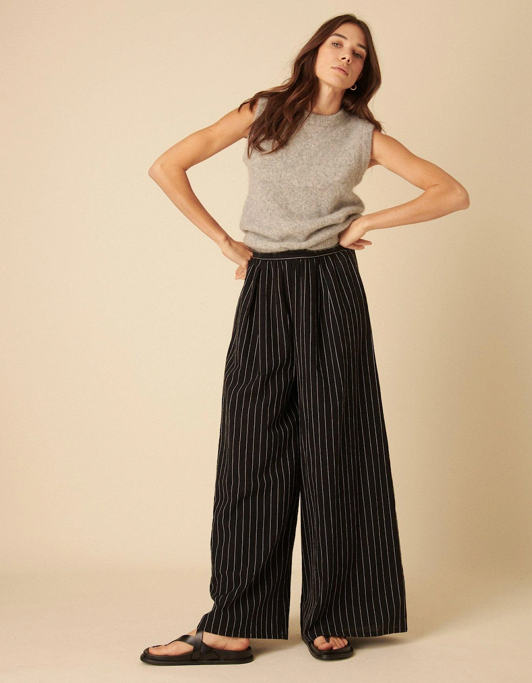 Jerrow Trousers - Black