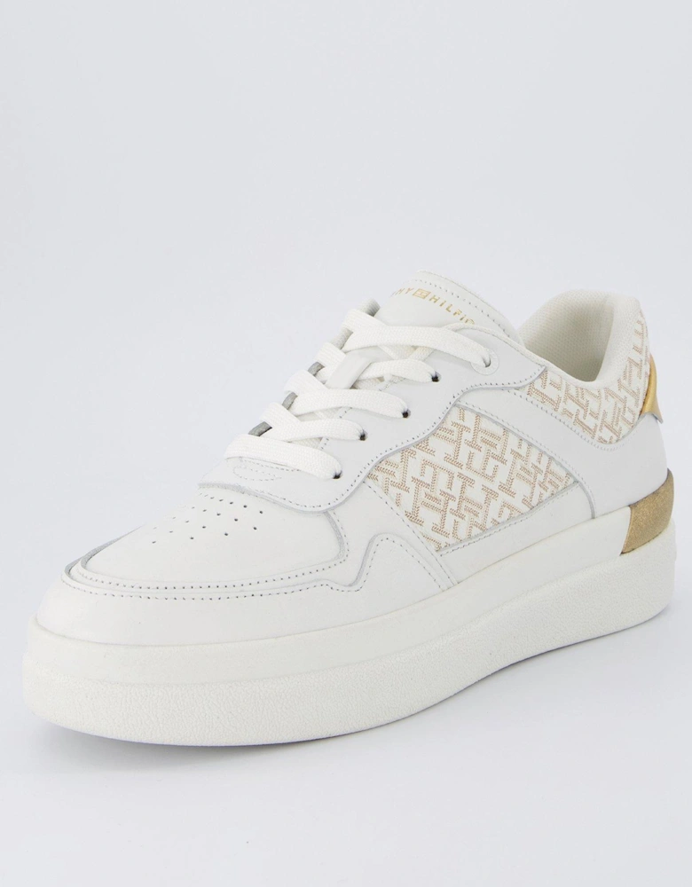 Court Monogram Trainer - White