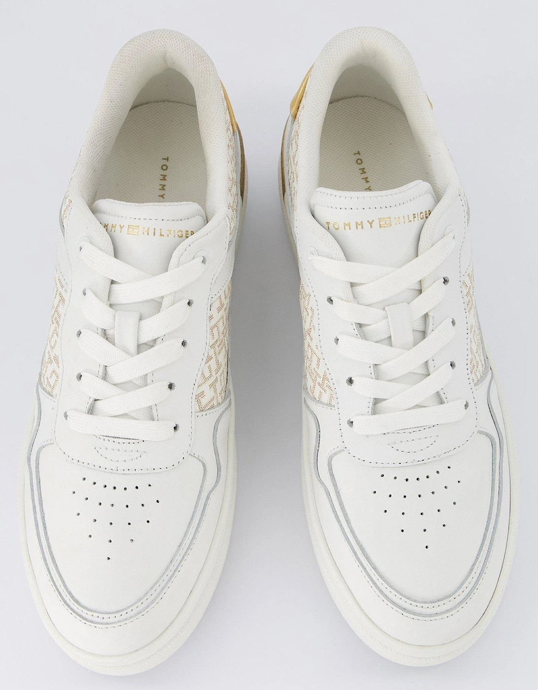 Court Monogram Trainer - White